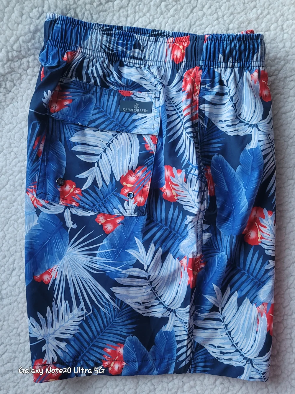 NWT Rainforest Men’s Hot Tropics Swim Trunks Navy Floral Size M